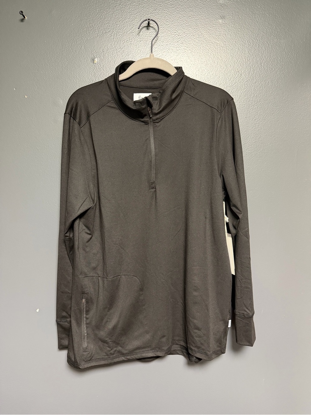 Feat Roam Quarter Zip Black Pullover Activewear Small NWT Unisex